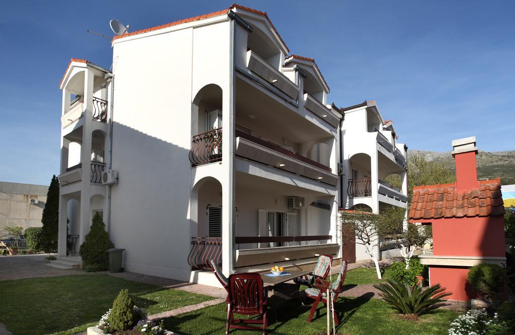 Apartments In Beautiful Split Podstrana Room photo
